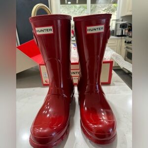 Hunter boots. Brand new with box and tags. Color military red. Size 6 US.